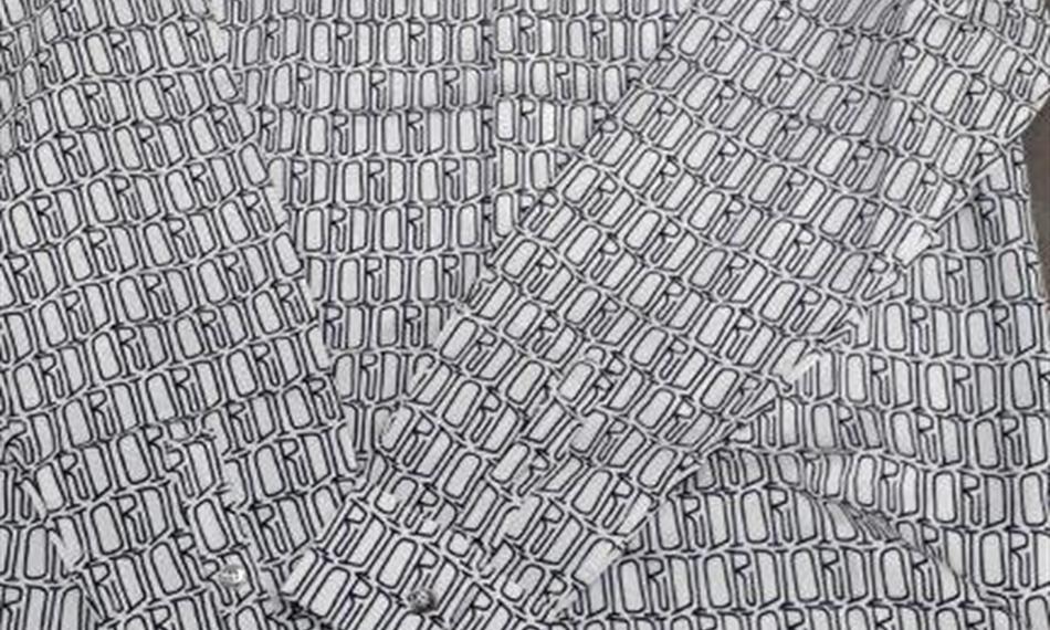 2020-11-30-914košile .jpg